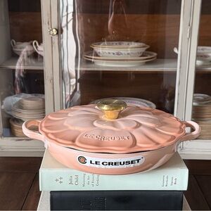 Brand New Le Creuset 2.25qt Petal Braiser in Peche